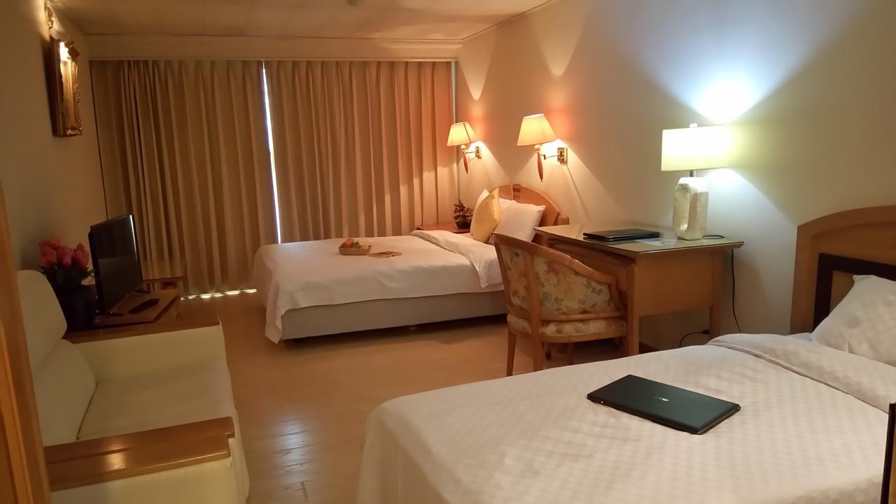 Berkeley Business Hotel Zhongzheng Hszincsu Kültér fotó