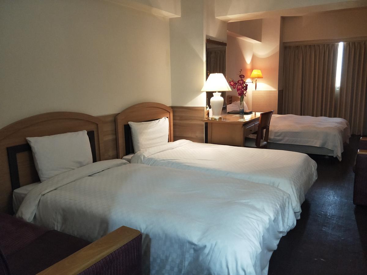 Berkeley Business Hotel Zhongzheng Hszincsu Kültér fotó